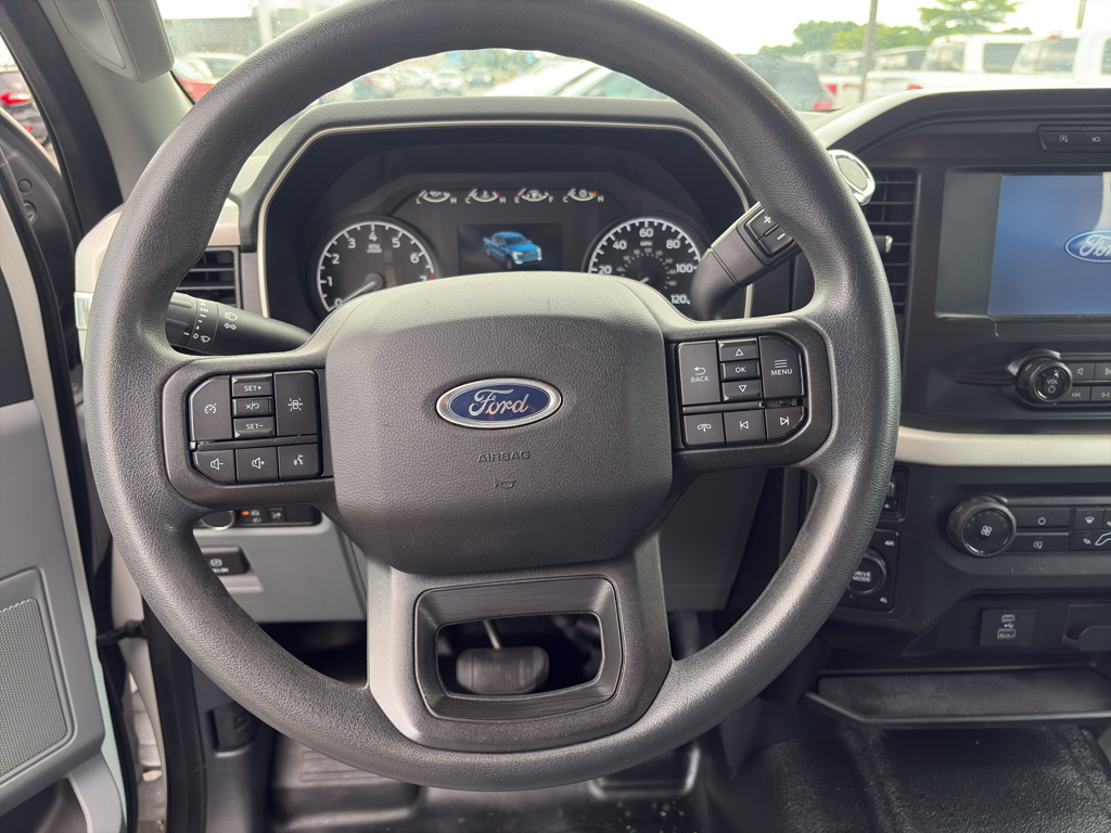 2022 Ford F-150 XL photo 5