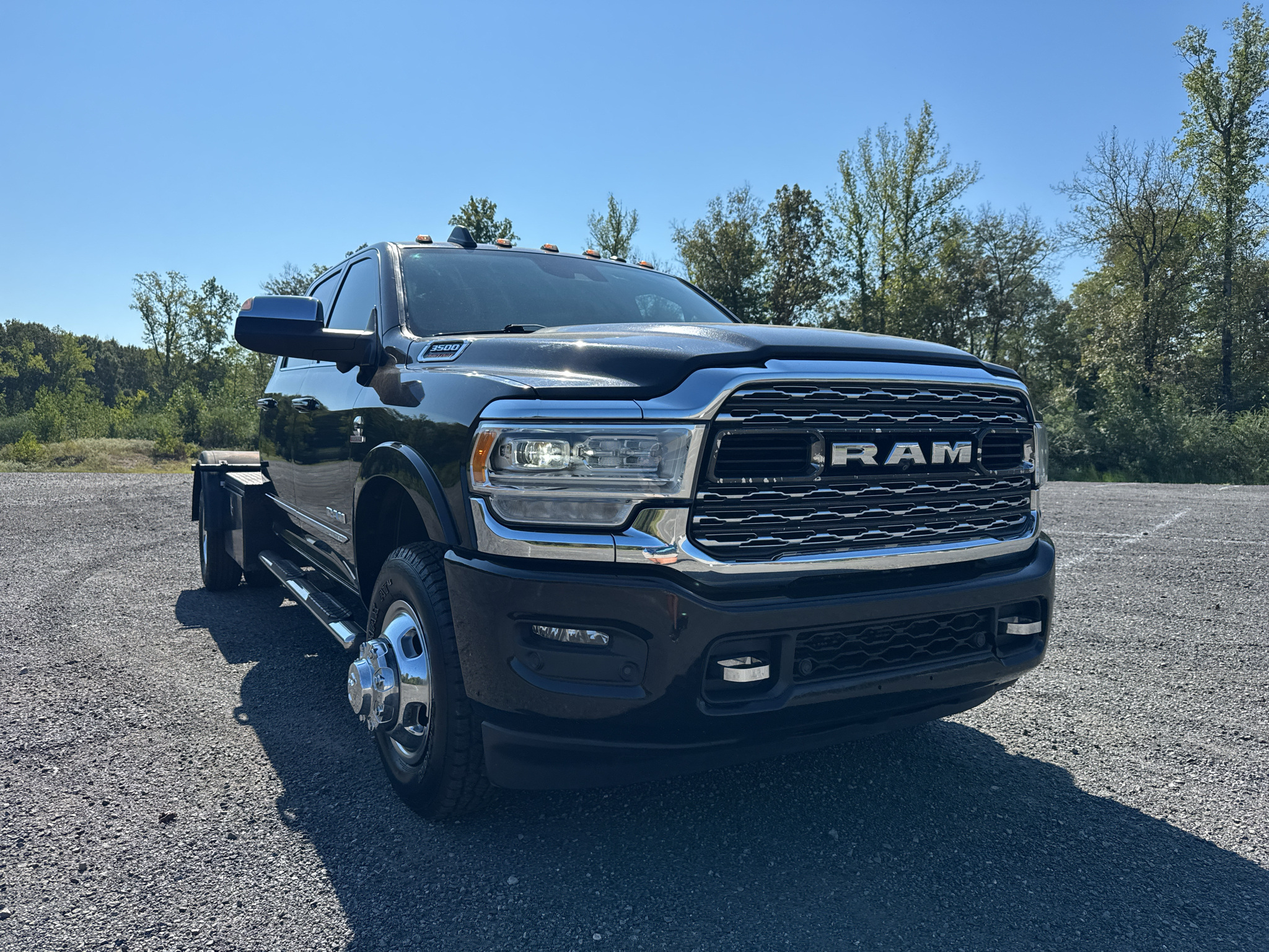 2022 Ram 3500 Chassis Limited photo 3