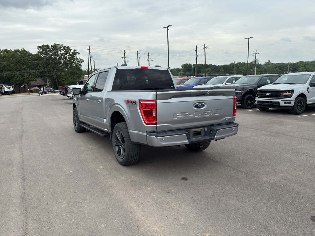2023 Ford F-150 XLT photo 2