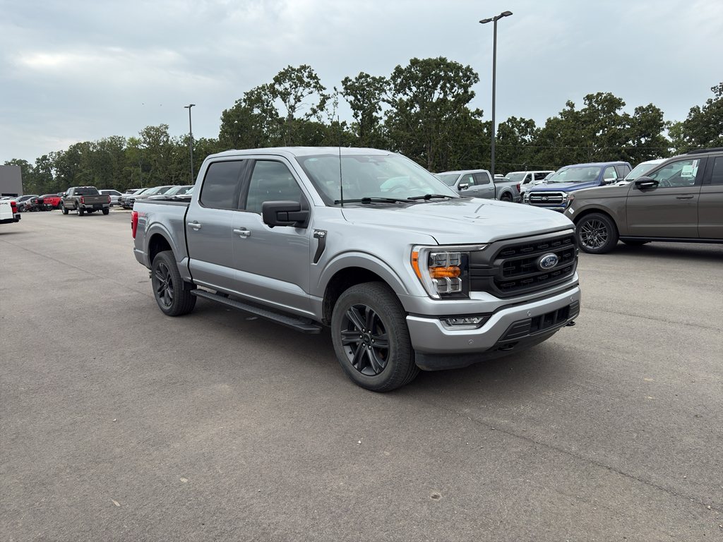 2023 Ford F-150 XLT photo 4