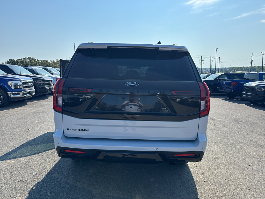2026 Ford Expedition Platinum photo 6