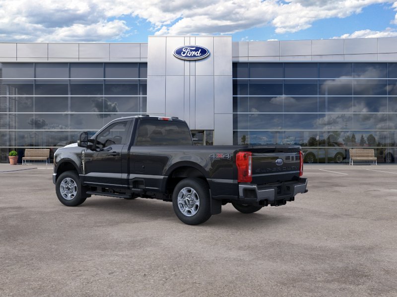 2026 Ford F-250 XLT photo 4