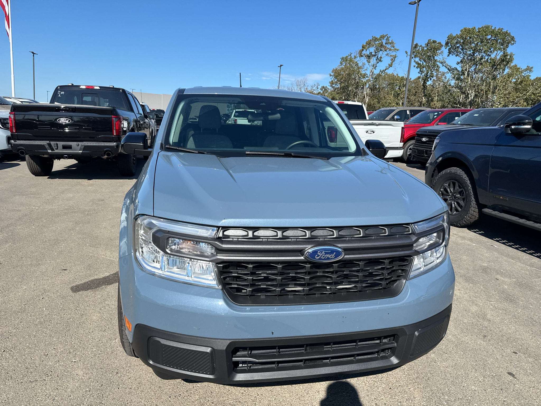 2024 Ford Maverick XLT photo 2