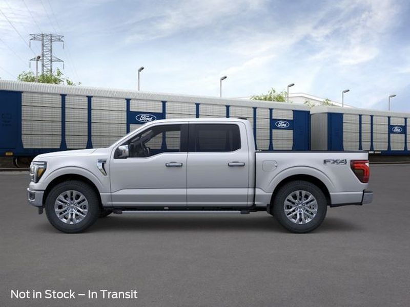 2026 Ford F-150 LARIAT photo 3