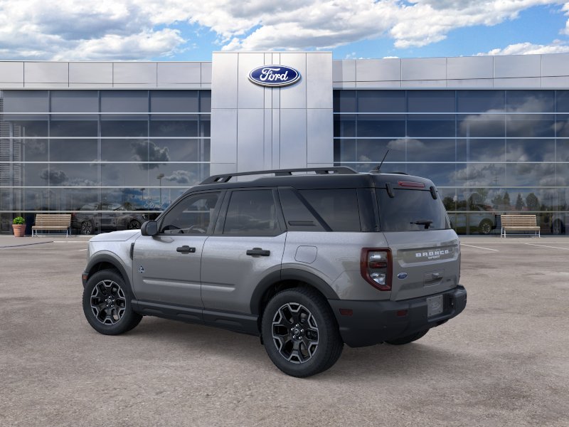 2026 Ford Bronco Sport Outer Banks photo 4