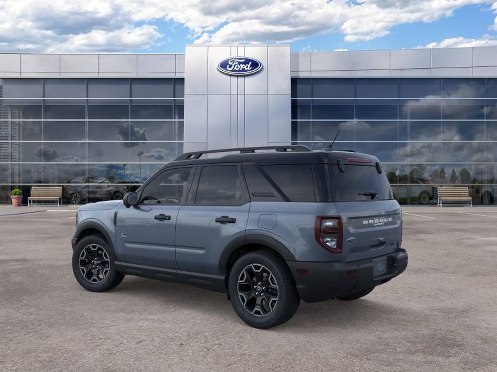 2026 Ford Bronco Sport Outer Banks photo 4