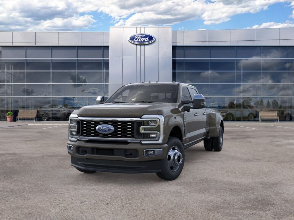 2026 Ford F-350 Platinum photo 2
