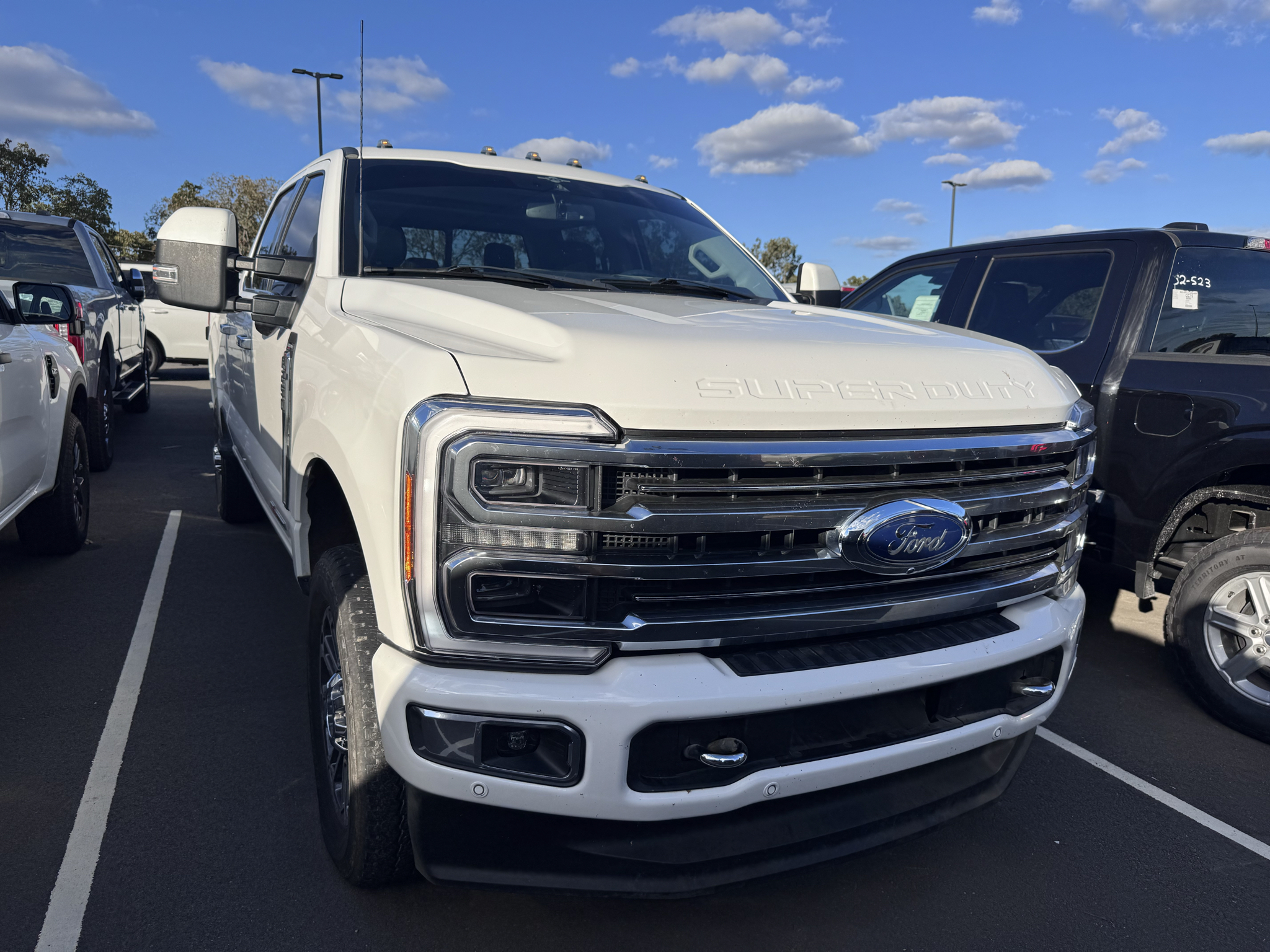 2023 Ford F-250 Limited photo 3