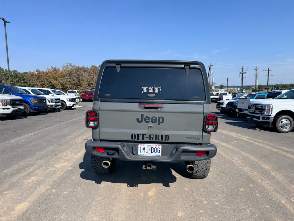2020 Jeep Gladiator Sport photo 6