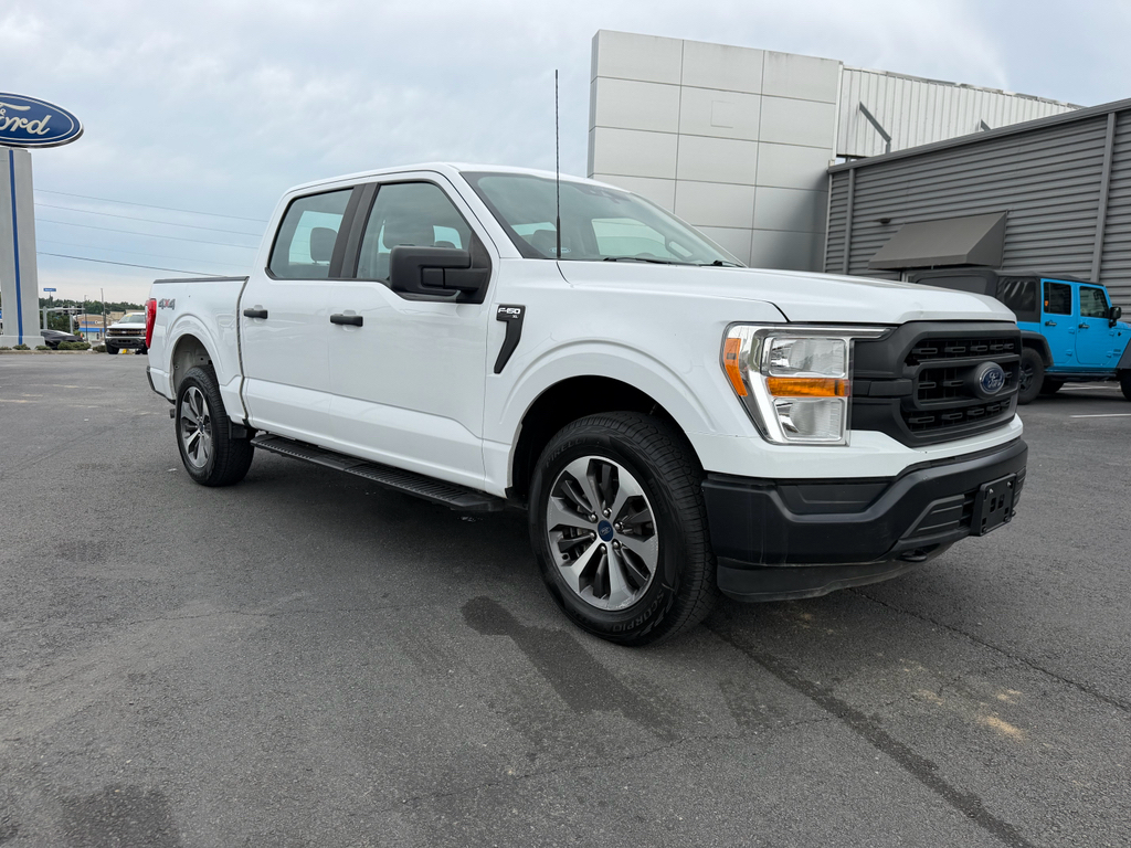 2021 Ford F-150 XL photo 2