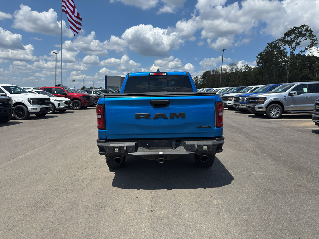 2025 Ram 1500 Warlock photo 6
