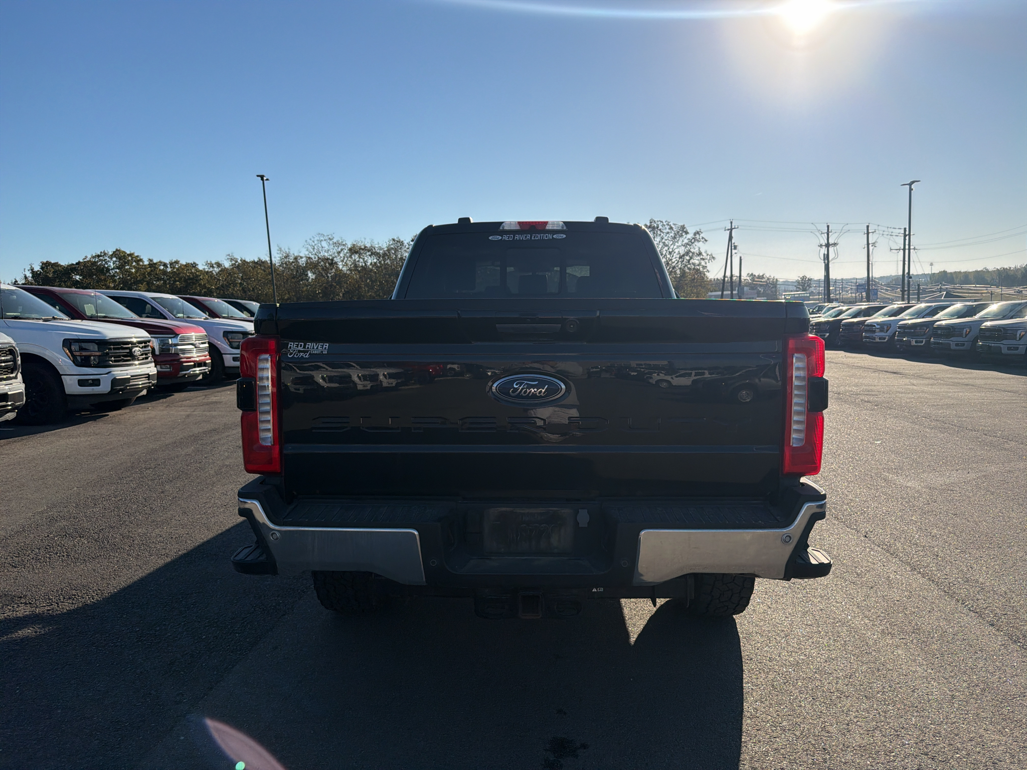 2024 Ford F-350 LARIAT photo 4