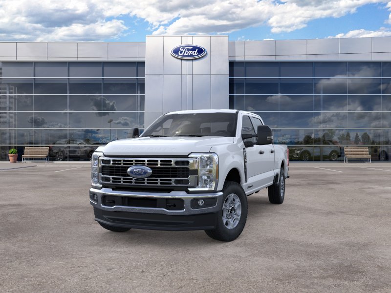 2026 Ford F-250 XLT photo 2