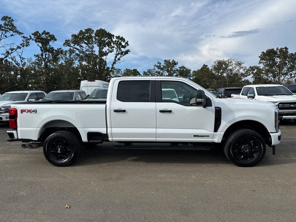 2023 Ford F-250 XL photo 4
