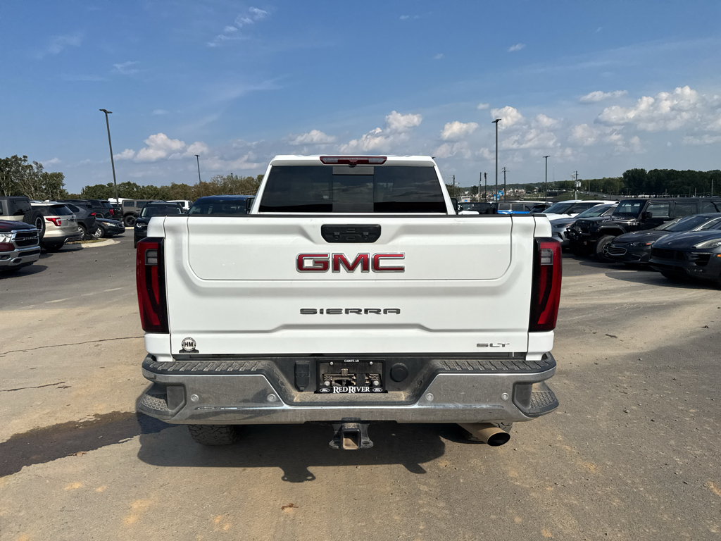 2025 GMC Sierra SLT photo 6
