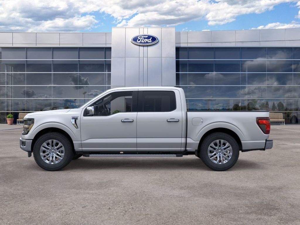 2026 Ford F-150 XLT photo 3
