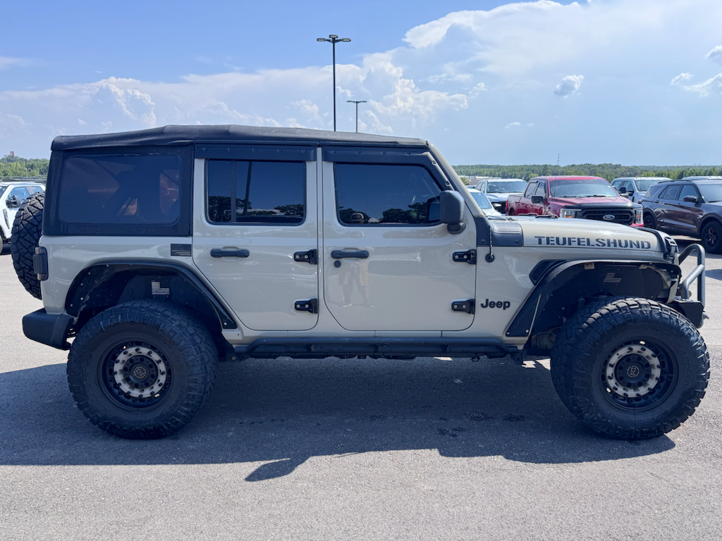 2022 Jeep Wrangler Unlimited Sport photo 4