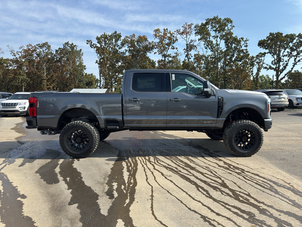 2026 Ford F-250 XLT photo 6