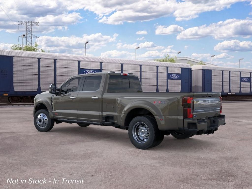 2026 Ford F-450 Platinum photo 4