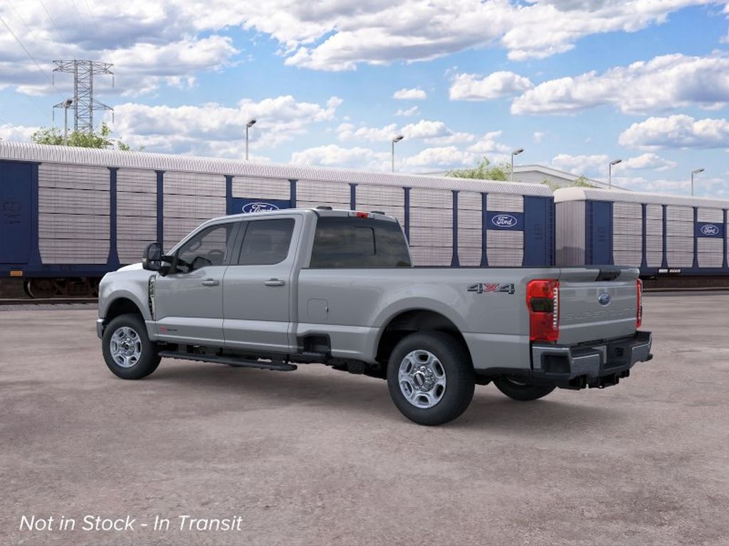 2026 Ford F-350 XLT photo 4