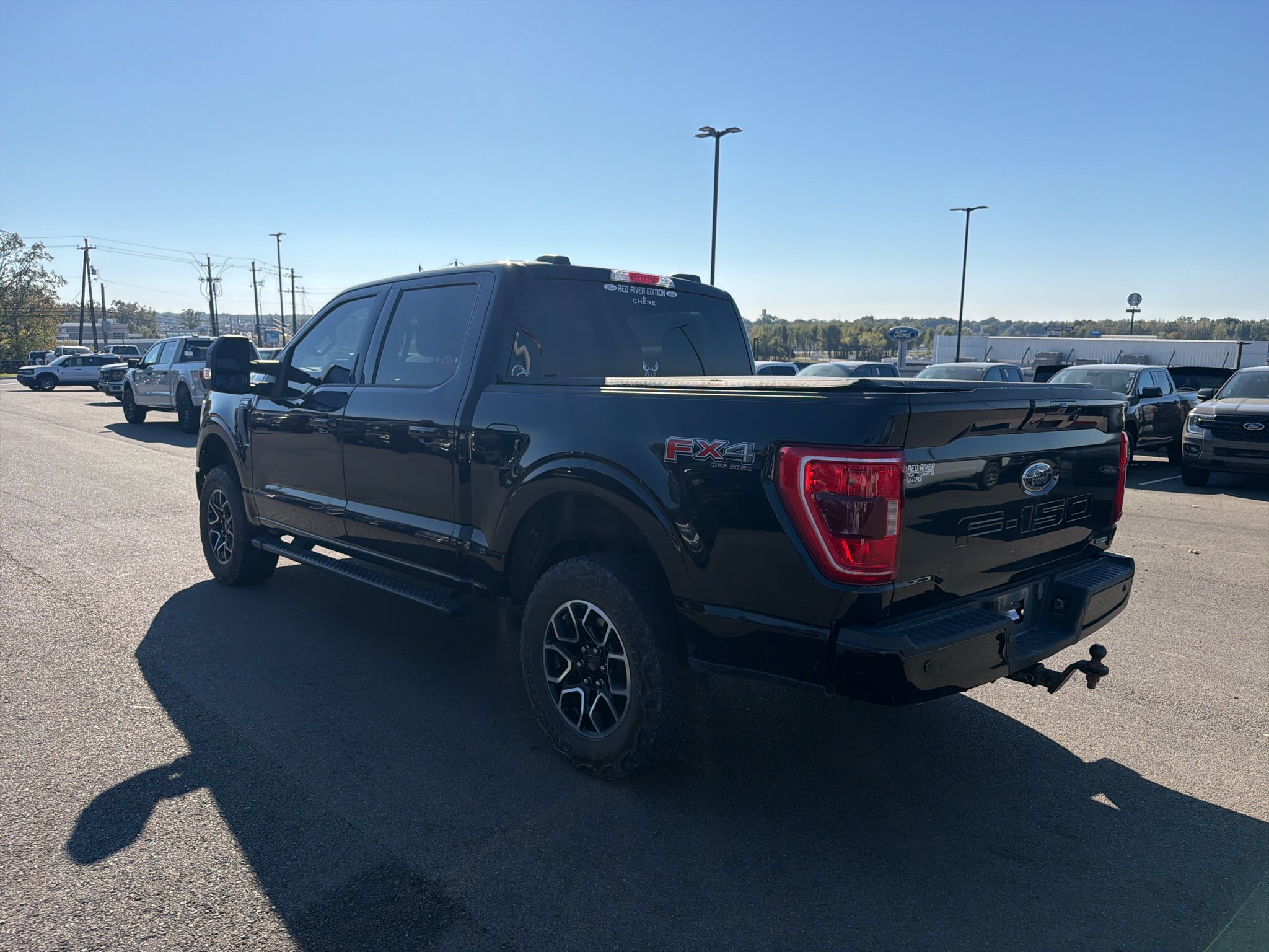2023 Ford F-150 XLT photo 2