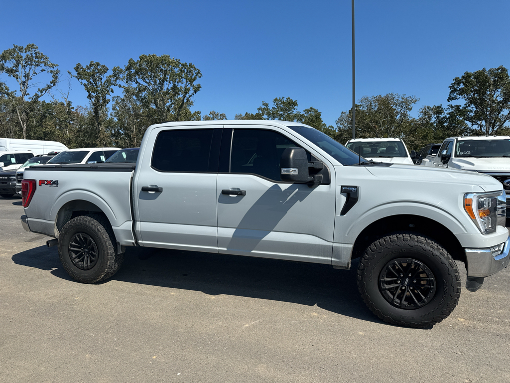 2023 Ford F-150 XLT photo 4