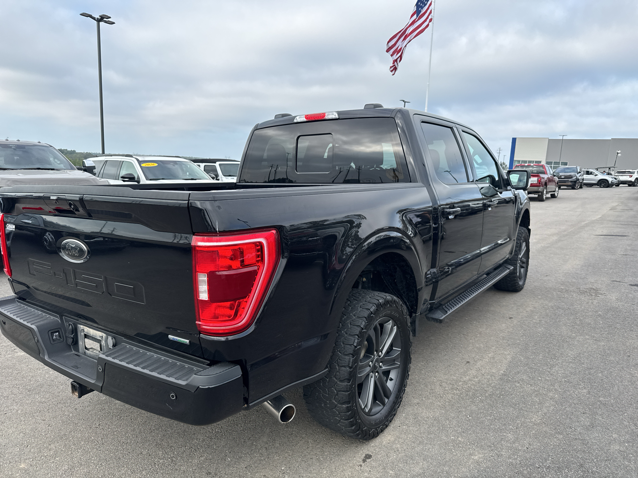 2023 Ford F-150 XLT photo 6