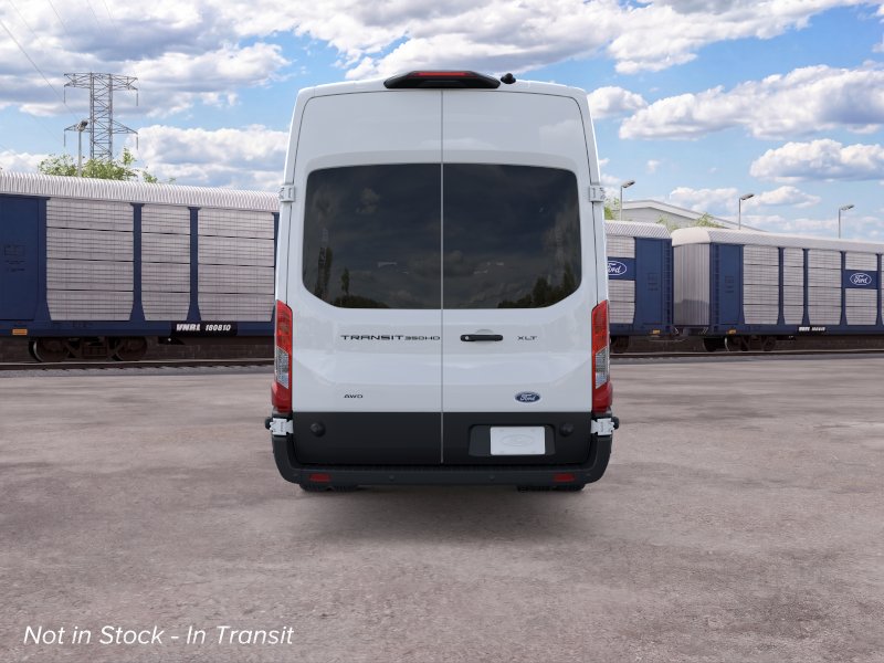 2026 Ford Transit Wagon XLT photo 5
