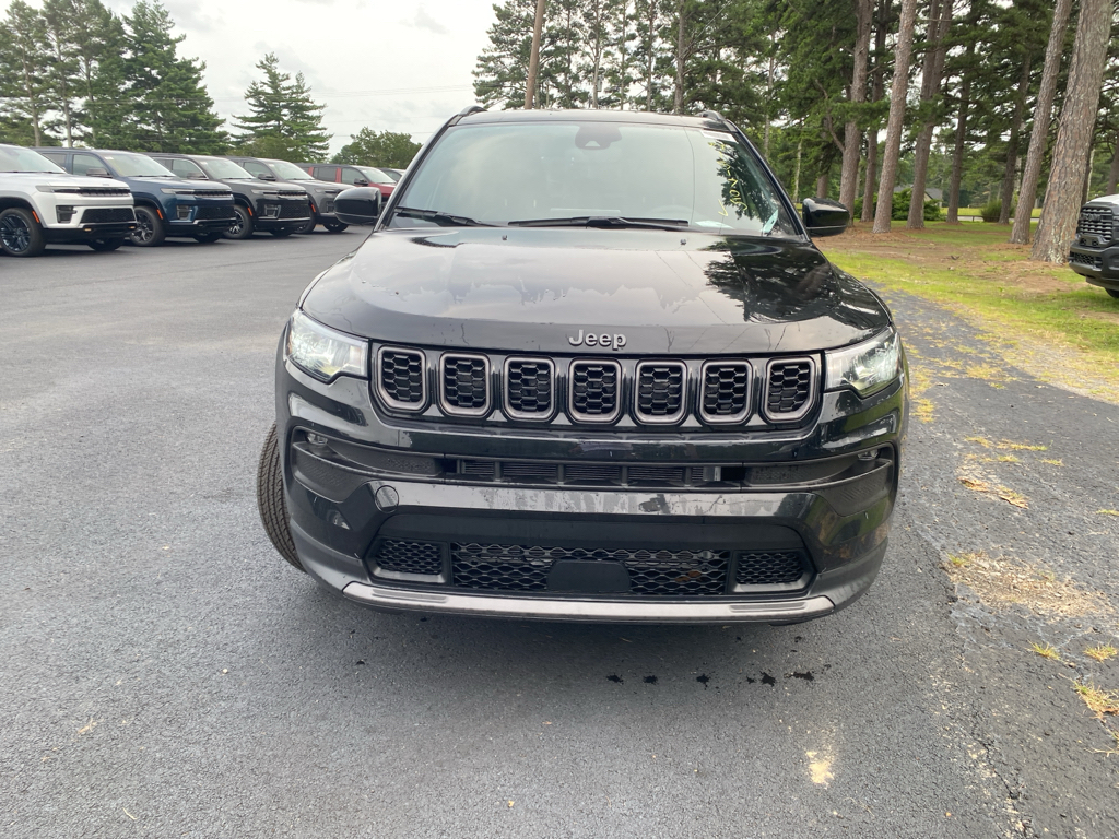 2026 Jeep Compass Latitude Altitude photo 2