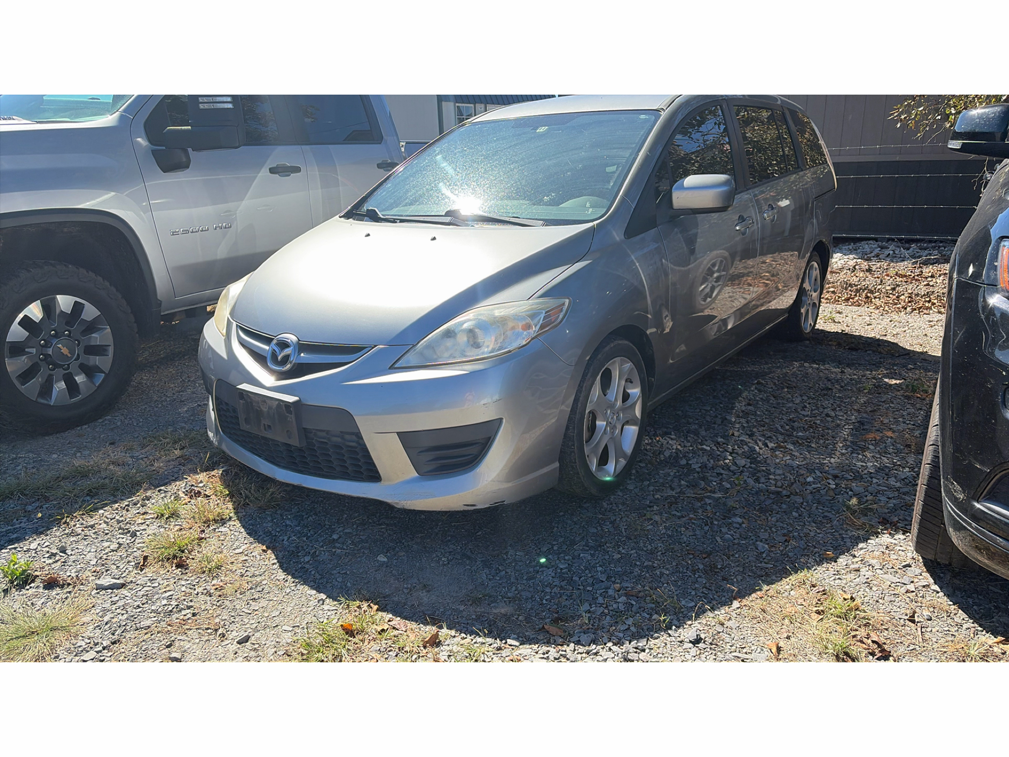 2010 Mazda Mazda5 vehicle photo 1