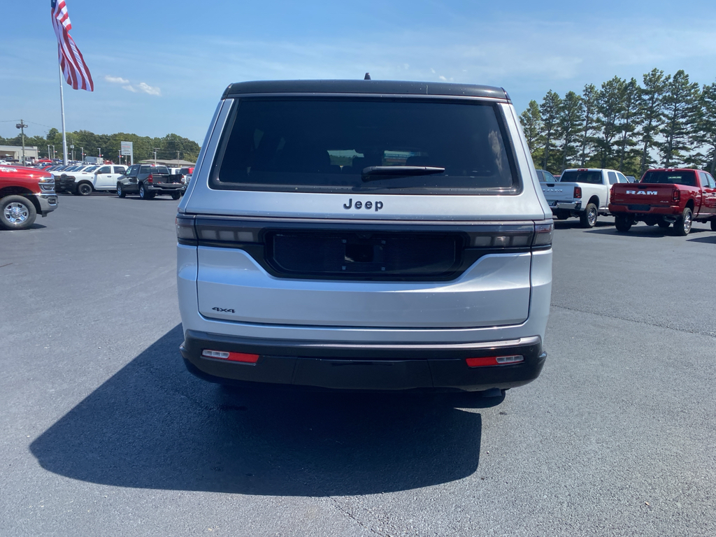 2026 Jeep Grand Wagoneer L Summit Obsidian photo 6