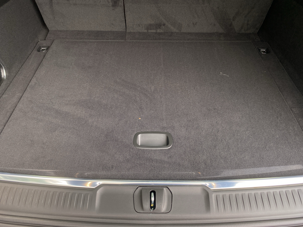 2026 Jeep Grand Wagoneer L representative vehicle photo