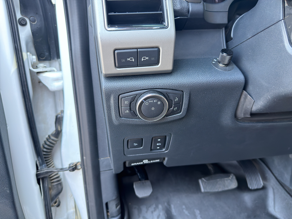 2022 Ford F-250 representative vehicle photo