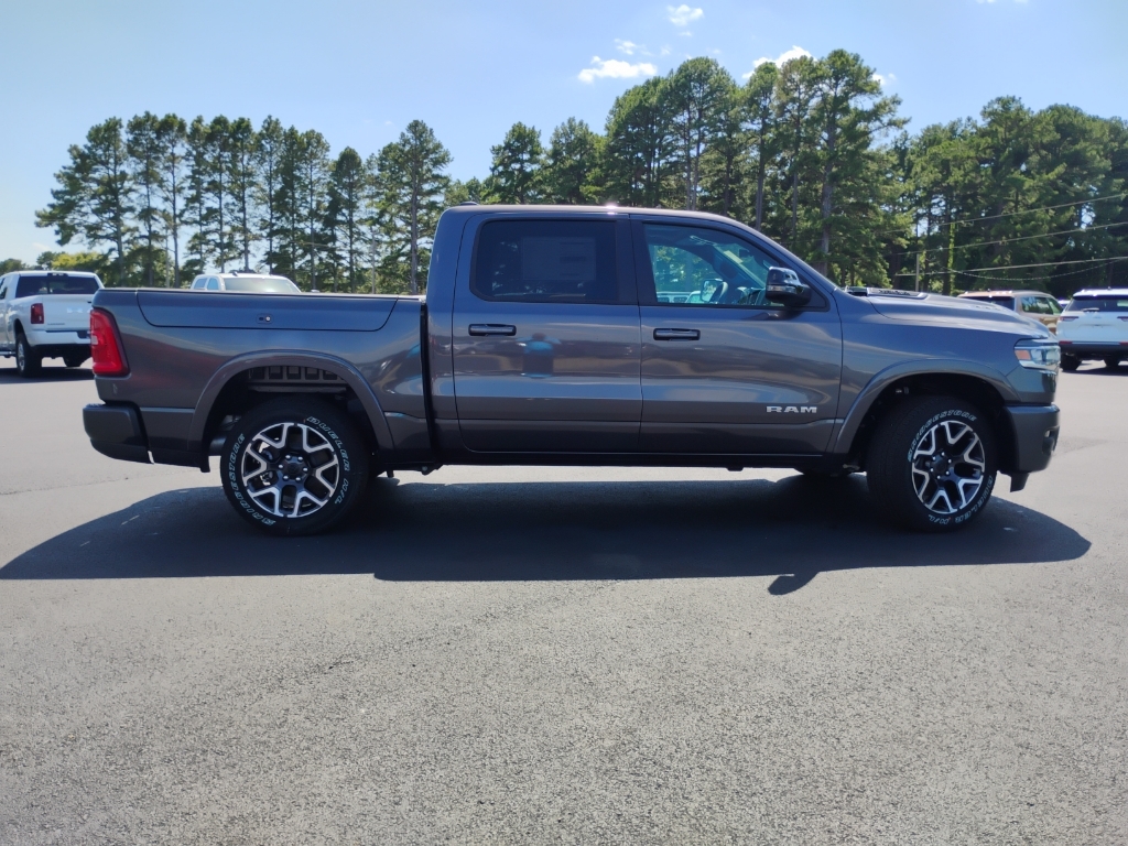 2026 Ram 1500 Laramie photo 4
