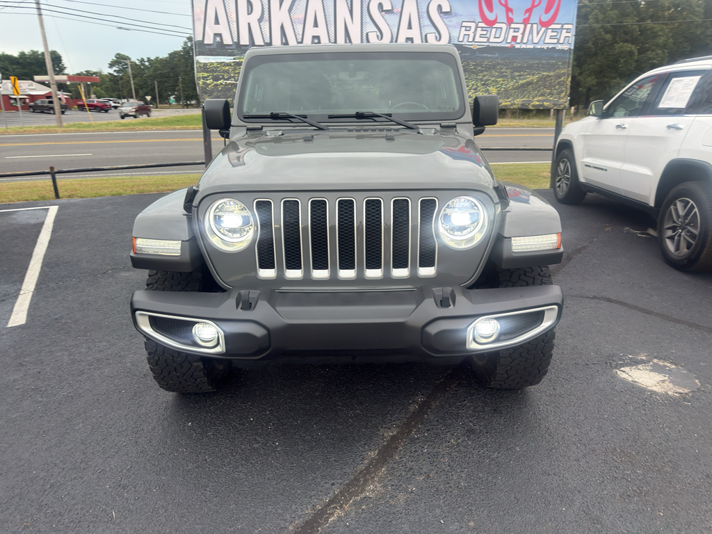 2022 Jeep Wrangler Unlimited Sahara photo 2