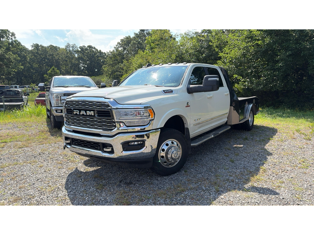 2023 Ram 3500 Chassis Limited photo 1