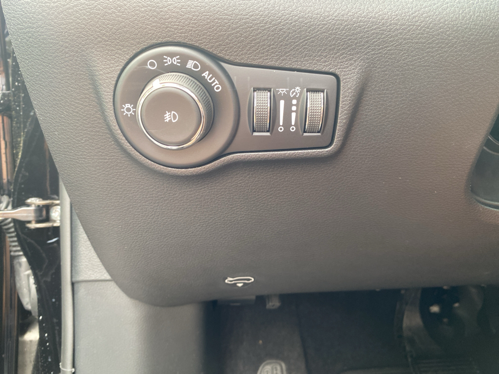2026 Jeep Compass representative vehicle photo