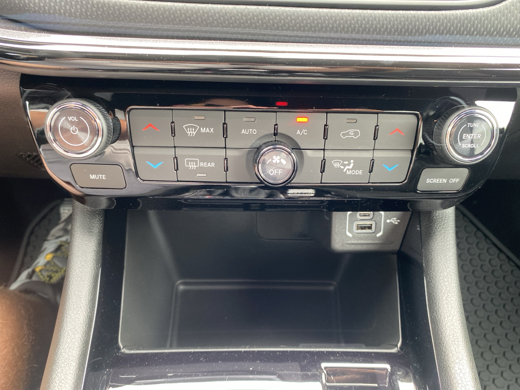2026 Jeep Compass representative vehicle photo