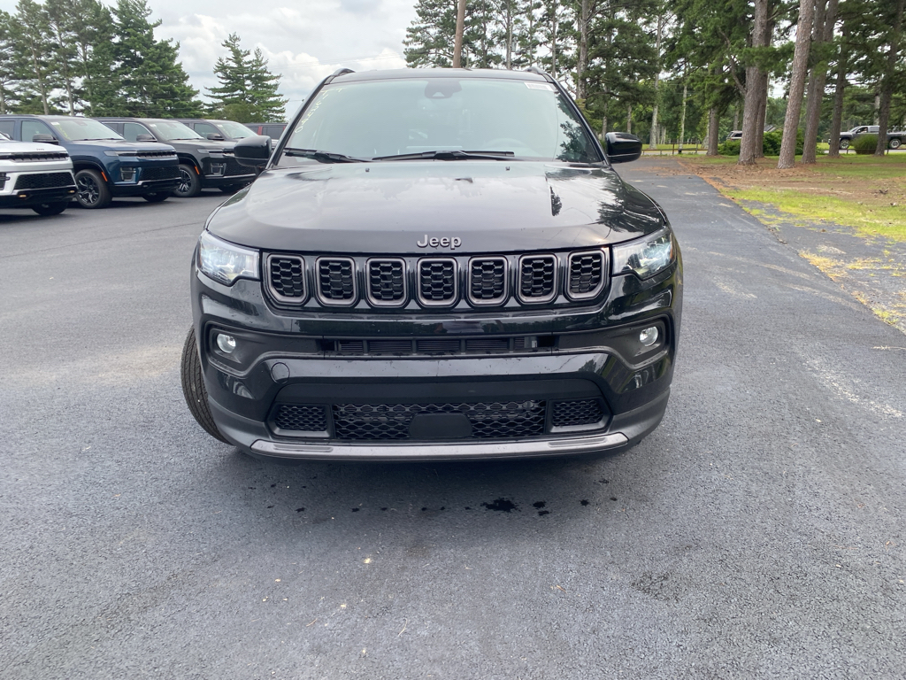 2026 Jeep Compass Latitude Altitude photo 2
