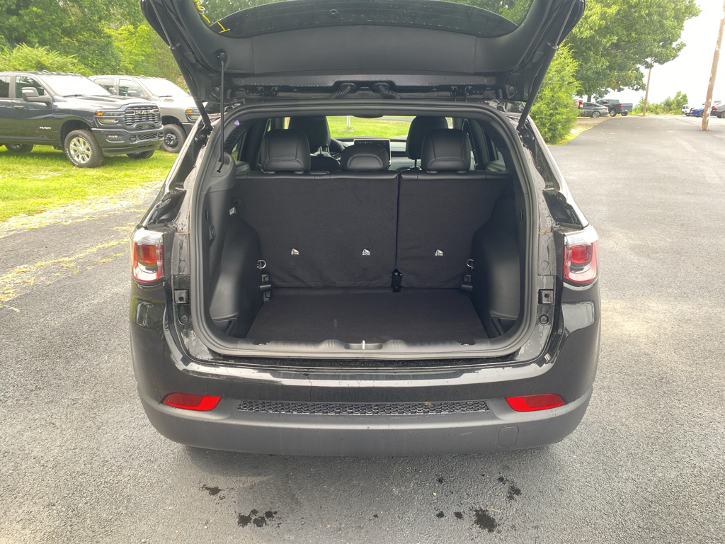 2026 Jeep Compass representative vehicle photo