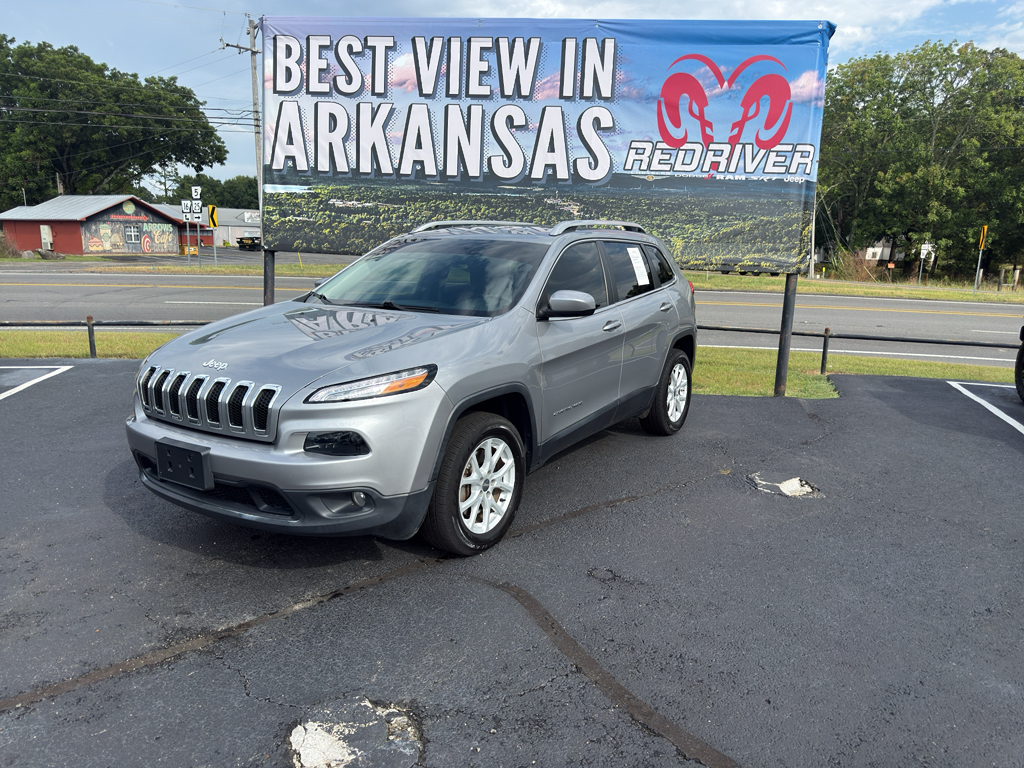 2017 Jeep Cherokee Latitude photo 1