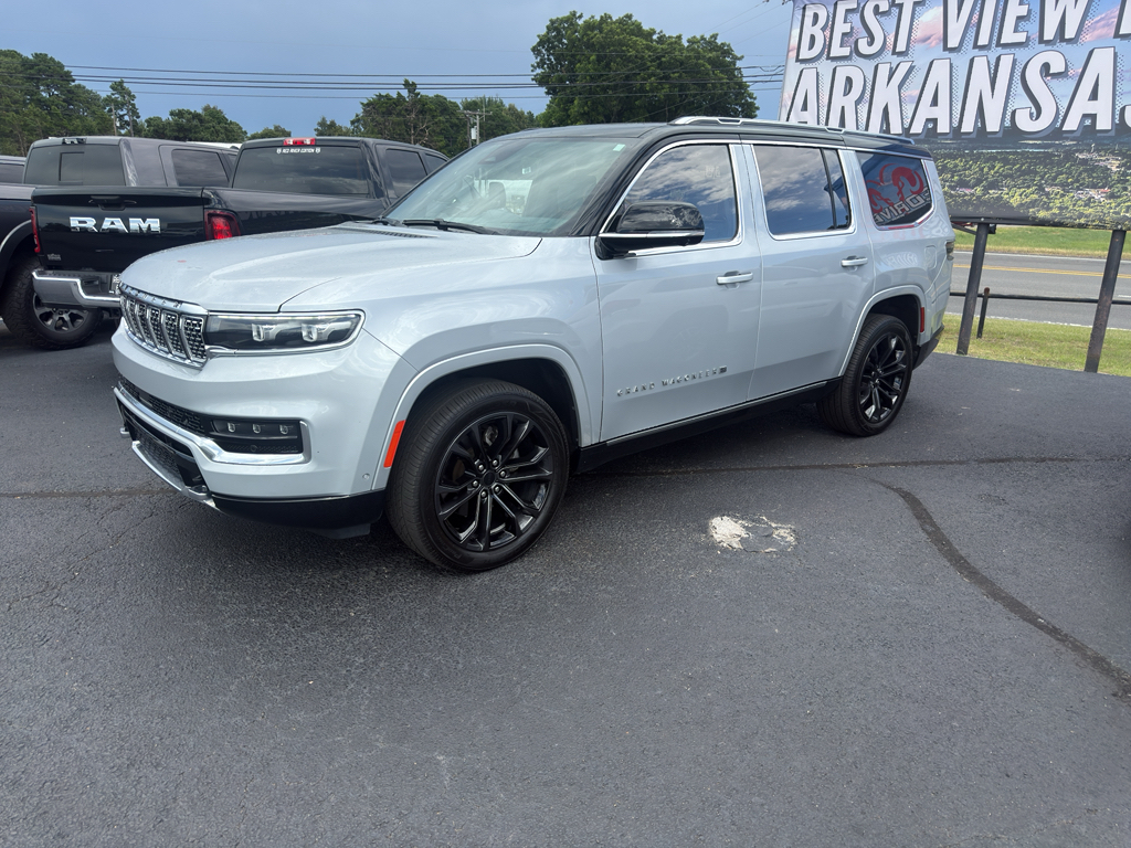 2023 Jeep Grand Wagoneer Series II photo 1