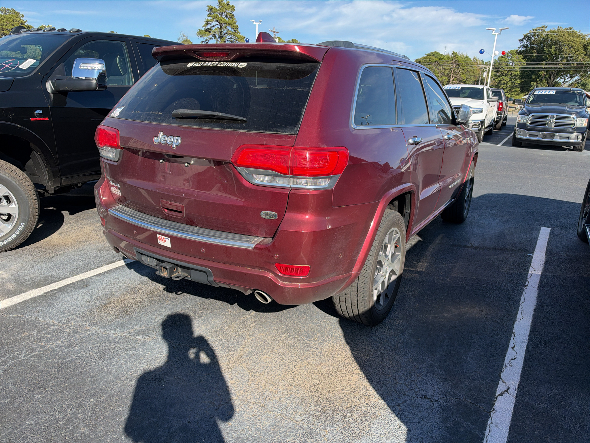 2019 Jeep Grand Cherokee Overland photo 3