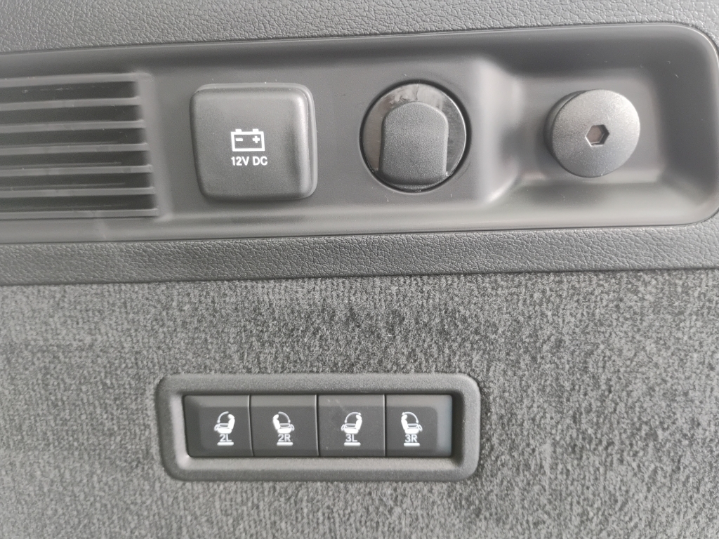 2026 Jeep Grand Wagoneer representative vehicle photo