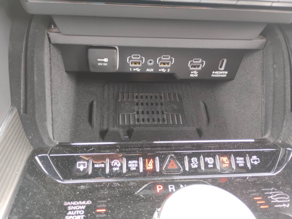 2026 Jeep Grand Wagoneer representative vehicle photo