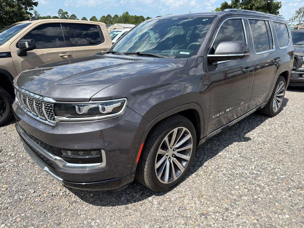 2022 Jeep Grand Wagoneer representative vehicle photo