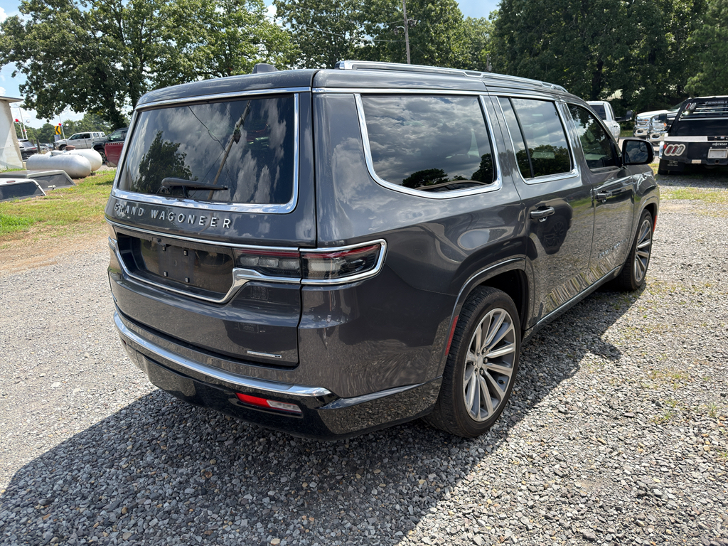 2022 Jeep Grand Wagoneer representative vehicle photo