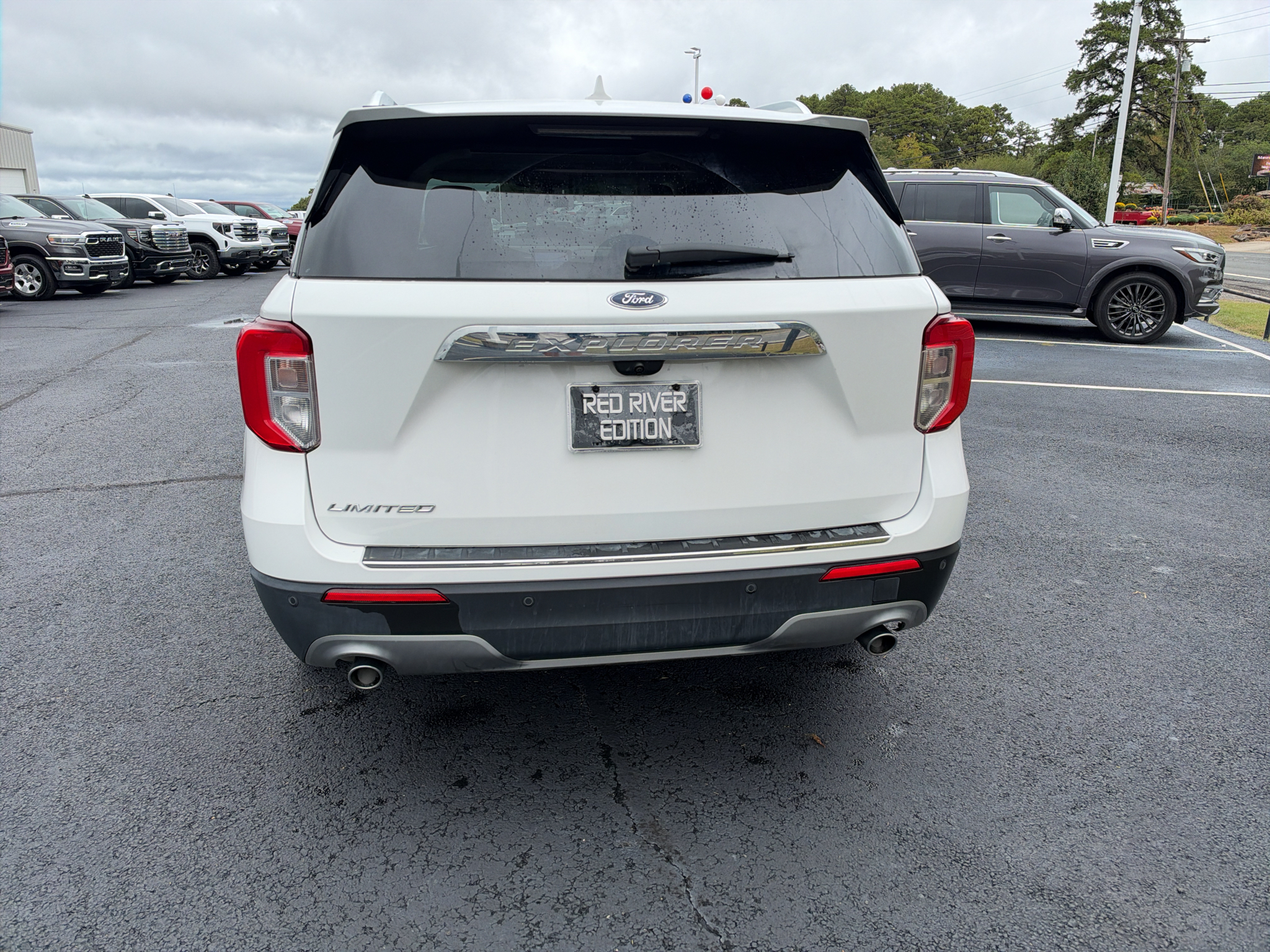2020 Ford Explorer Limited photo 5