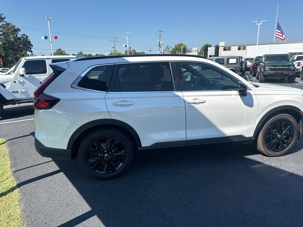 2023 Honda CR-V Hybrid Sport Touring photo 4