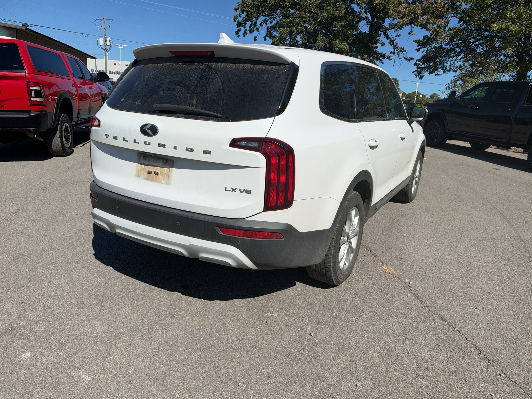 2020 Kia Telluride LX photo 3